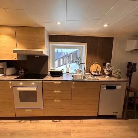 Kb Basement Apartment